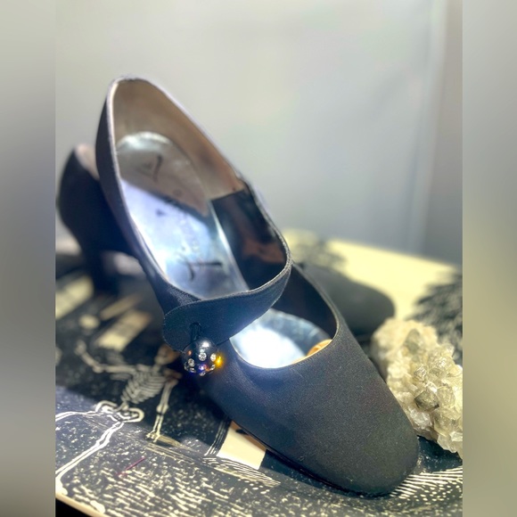 🖤 Vintage 🖤 Black Grosgrain Satin Cross Strap Mary Jane Heels Rhinestone 7 1/2 - Picture 3 of 10